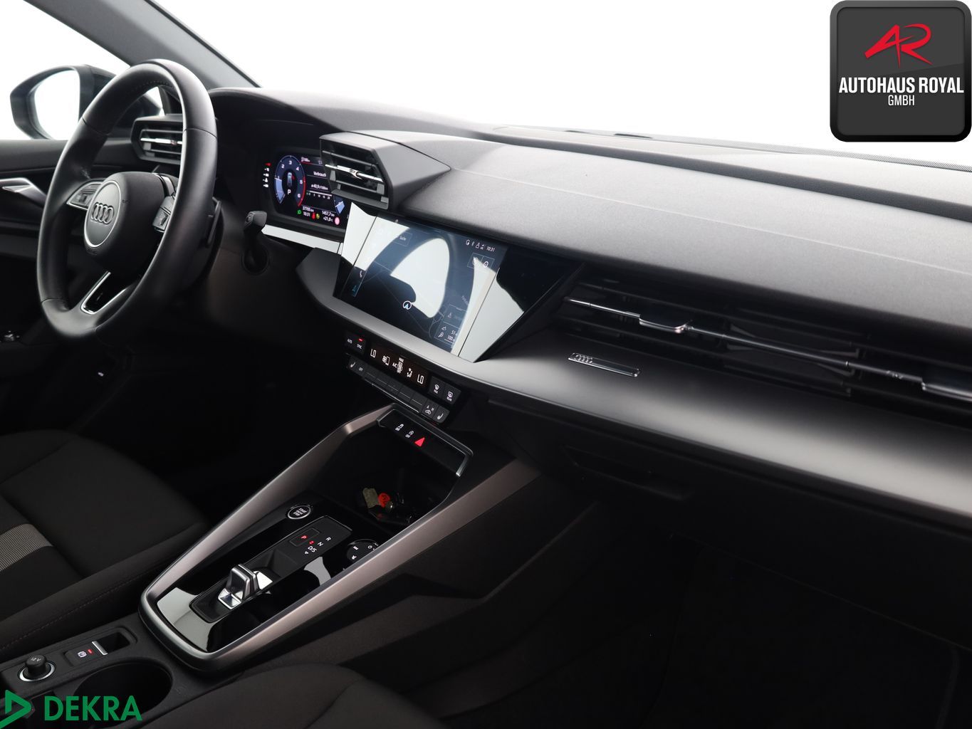 Audi A3 2023 г. Чёрный, пробег 37698 км