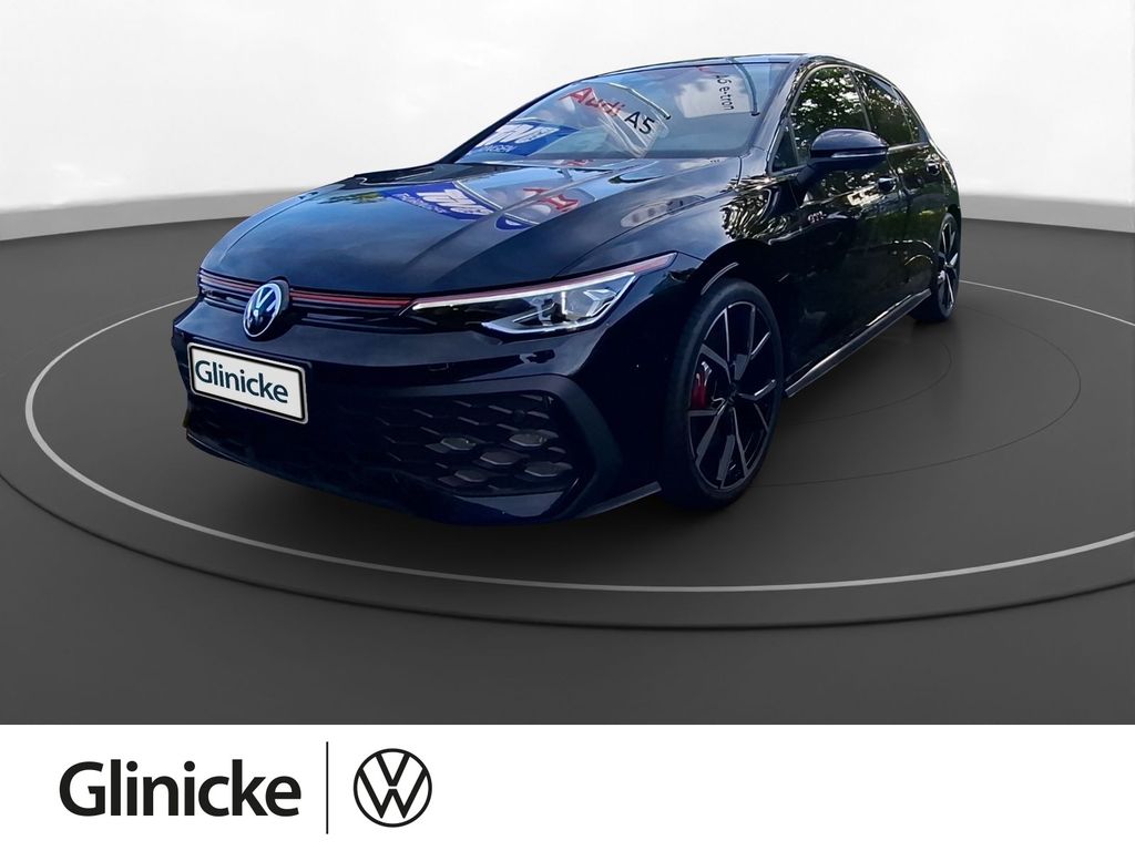 Volkswagen Golf 2026 г. Чёрный, пробег 150 км