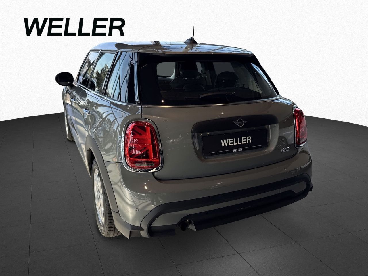 Mini ONE 2022 г. Серый, пробег 57205 км