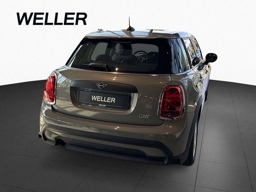 Mini ONE 2022 г. Серый, пробег 57205 км