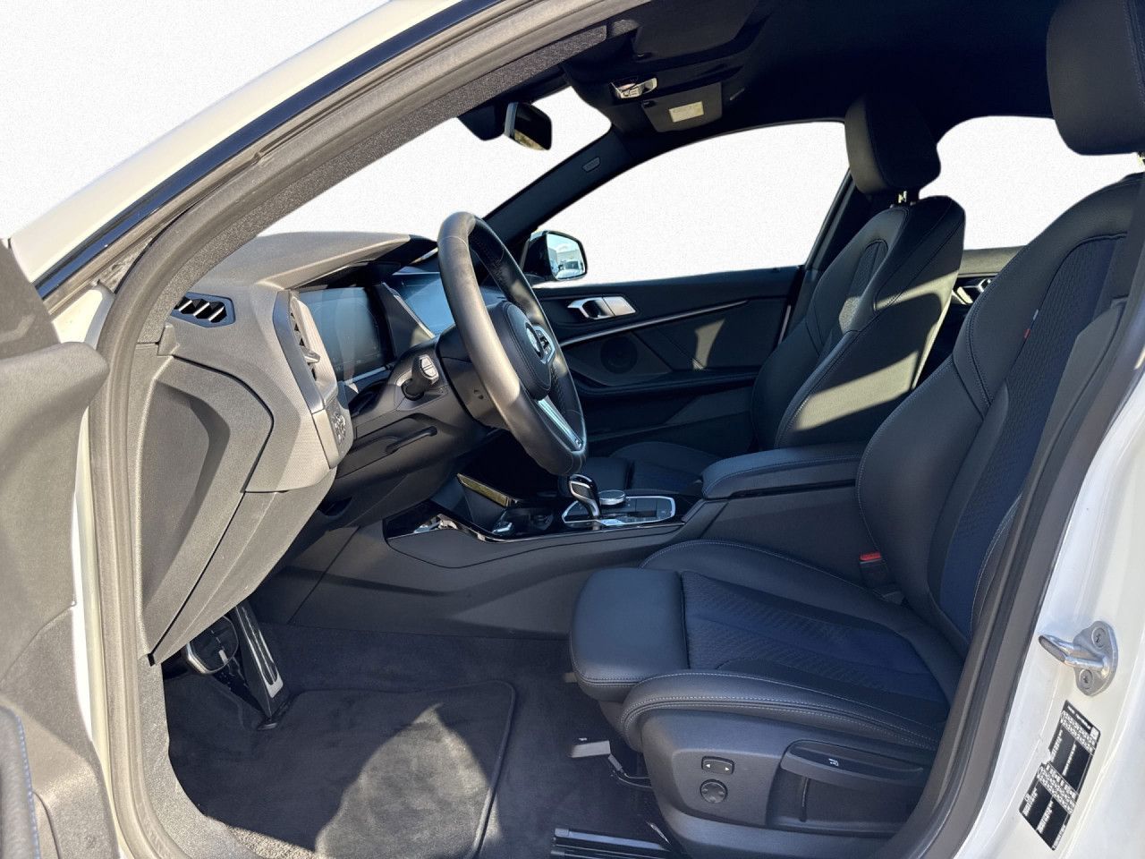 BMW 220 GRAN COUPÉ 2022 г. Белый, пробег 35368 км
