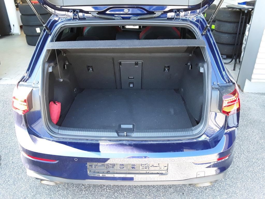 Volkswagen Golf 2022 г. Синий, пробег 47373 км