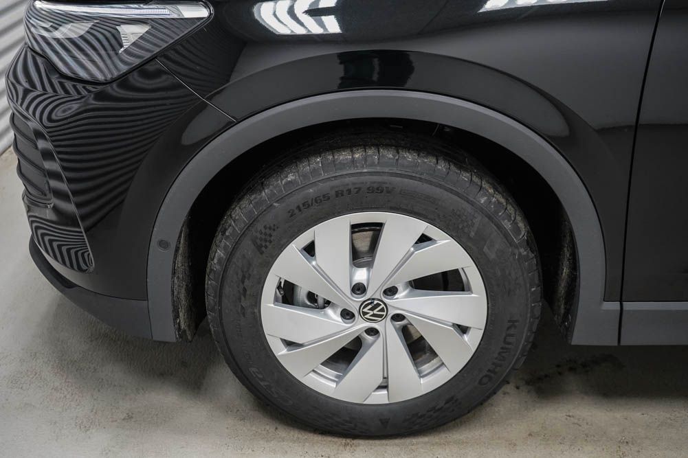 Volkswagen Tiguan 2026 г. Чёрный, пробег 20 км