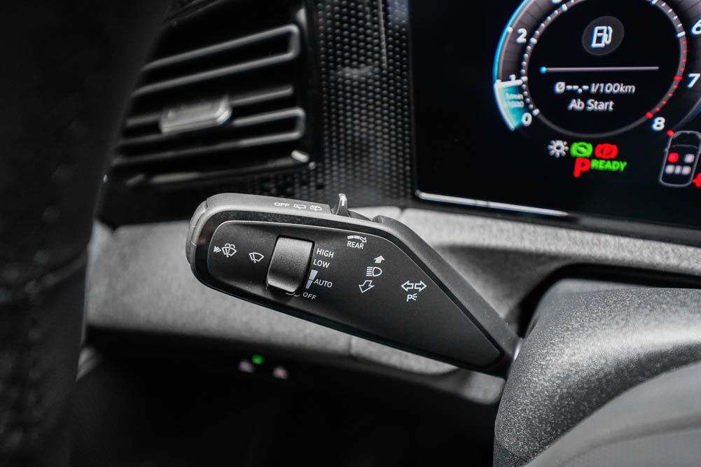 Volkswagen Tiguan 2026 г. Чёрный, пробег 20 км