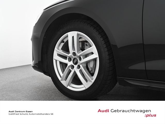 Audi A4 2023 г. Чёрный, пробег 38495 км