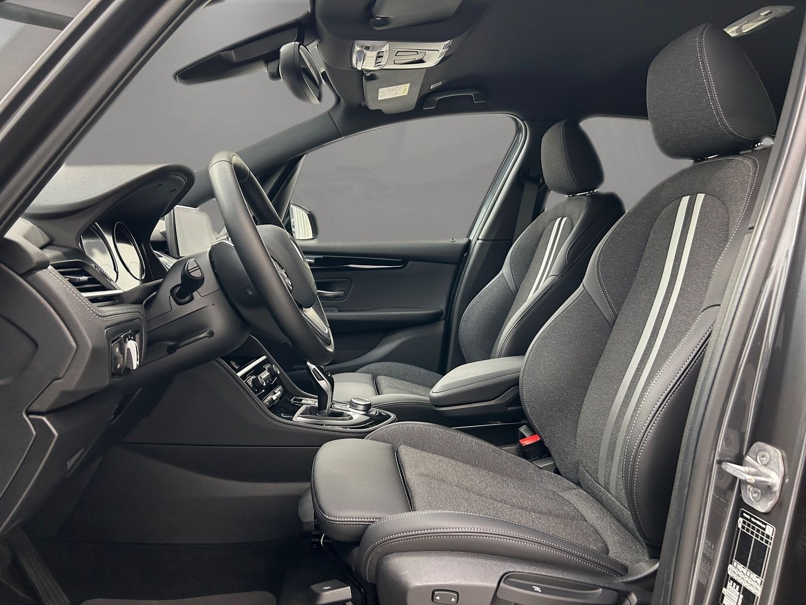 BMW 218 GRAN TOURER 2022 г. Серый, пробег 7012 км