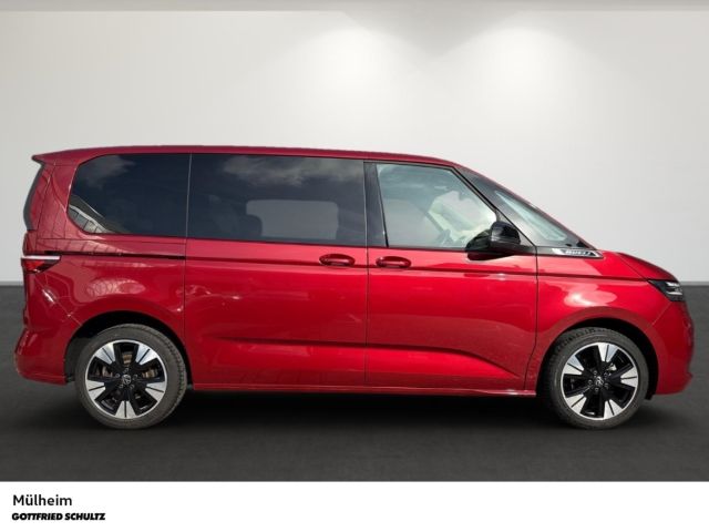 Volkswagen 8 series 2023 г. Красный, пробег 41149 км