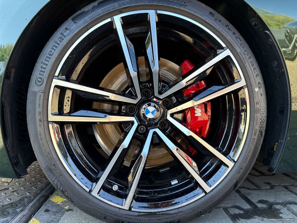 BMW X9 2026 г. Зелёный, пробег 13900 км