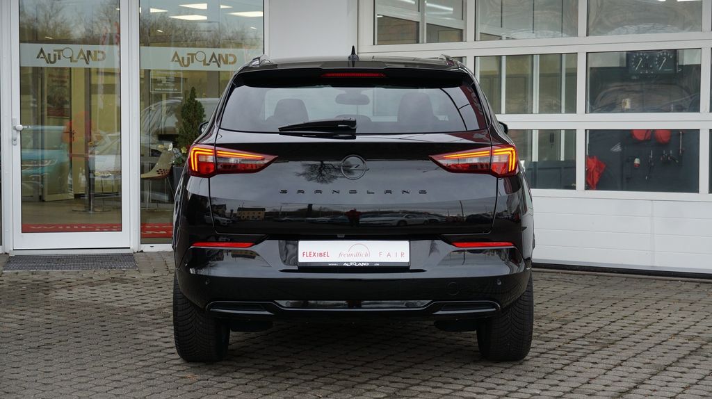 Opel GRANDLAND (X) 2023 г. Чёрный, пробег 45675 км