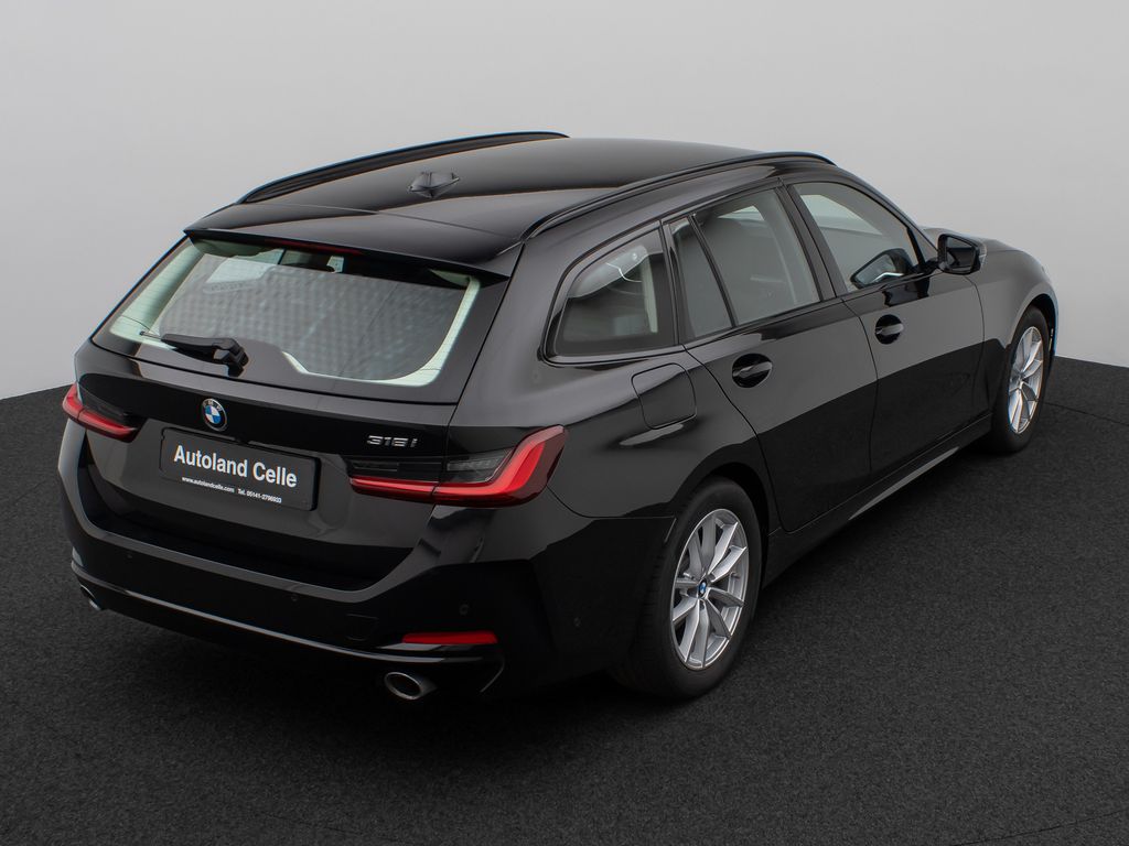 BMW 318 2025 г. Чёрный, пробег 11816 км