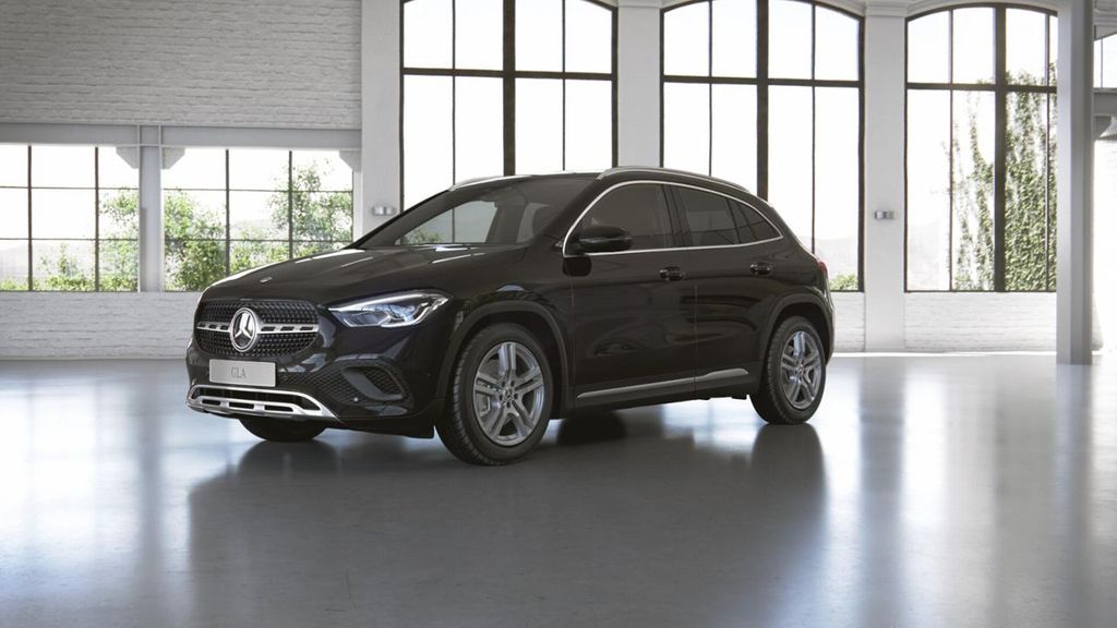 Mercedes-Benz GLA 220 2022 г. Чёрный, пробег 51665 км