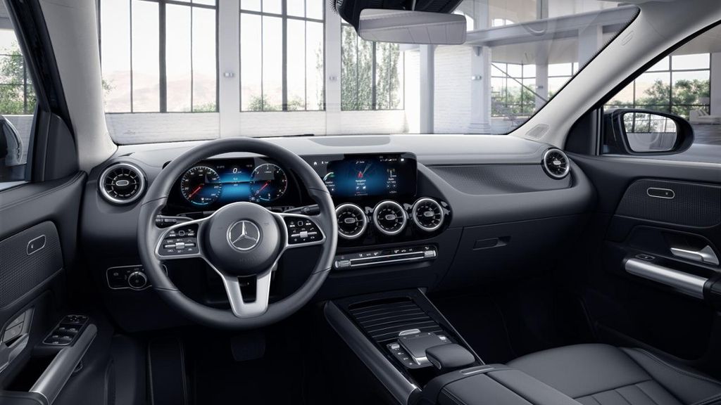Mercedes-Benz GLA 220 2022 г. Чёрный, пробег 51665 км