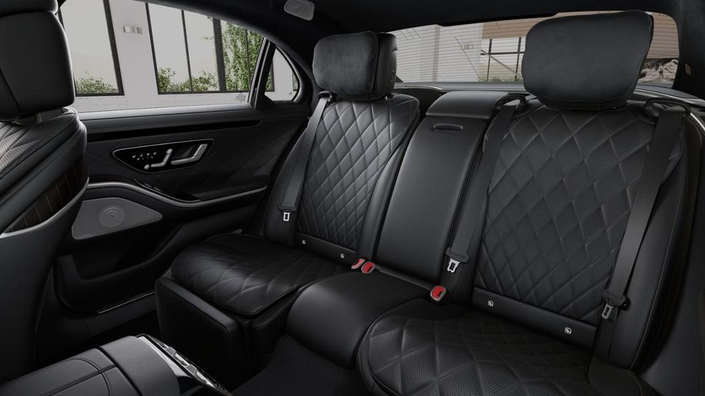Mercedes-Benz S 400 2022 г. Чёрный, пробег 59656 км