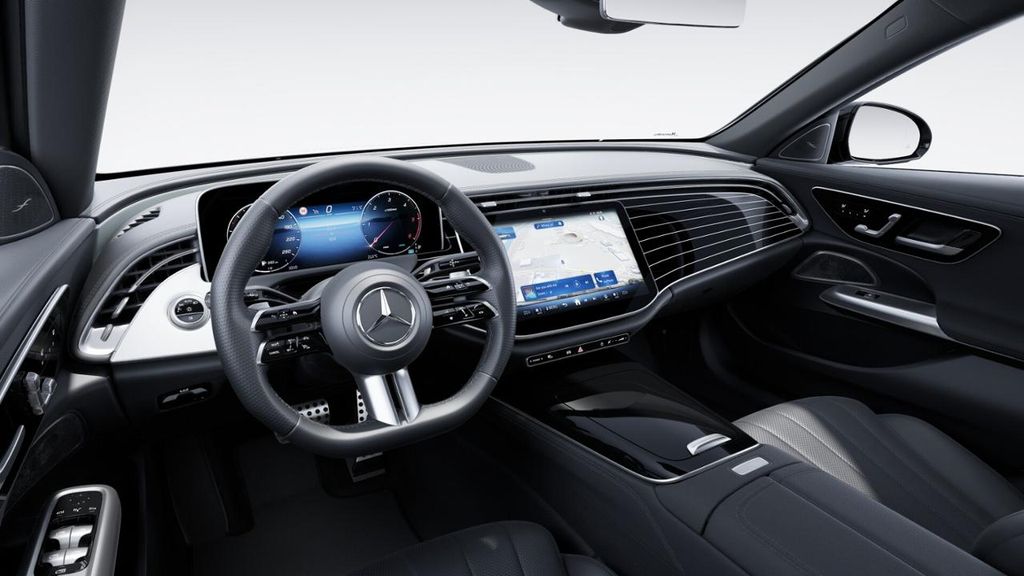 Mercedes-Benz E 450 2024 г. Серый, пробег 25682 км