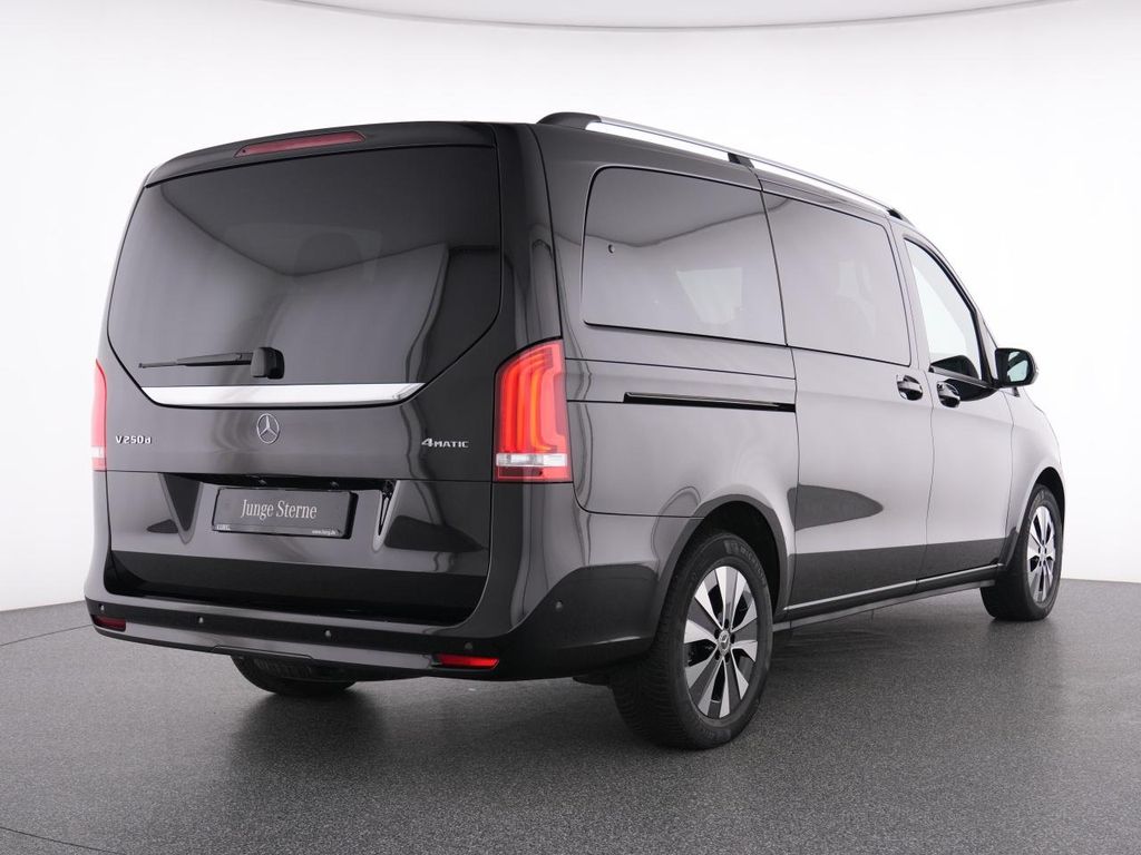 Mercedes-Benz V 250 2024 г. Чёрный, пробег 24958 км