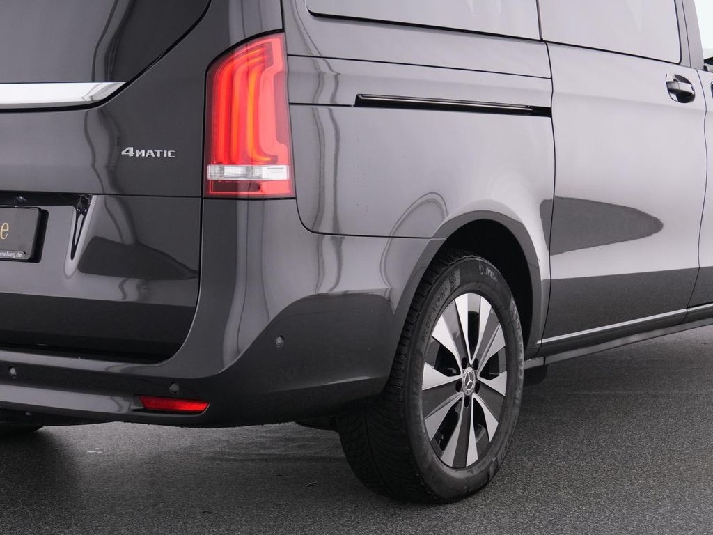 Mercedes-Benz V 250 2024 г. Серый, пробег 24055 км