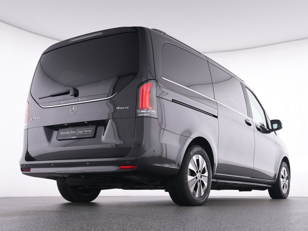 Mercedes-Benz V 250 2024 г. Серый, пробег 13363 км