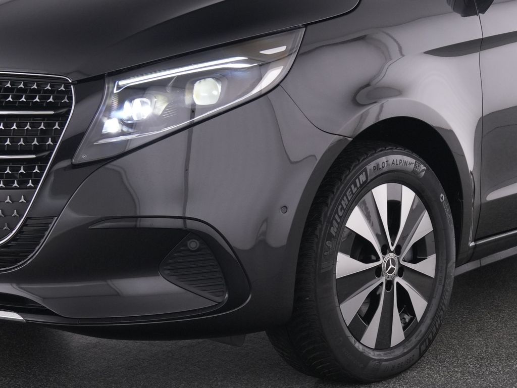 Mercedes-Benz V 250 2024 г. Серый, пробег 13363 км