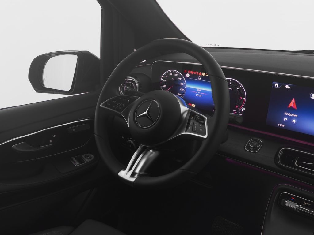Mercedes-Benz V 250 2024 г. Чёрный, пробег 17472 км