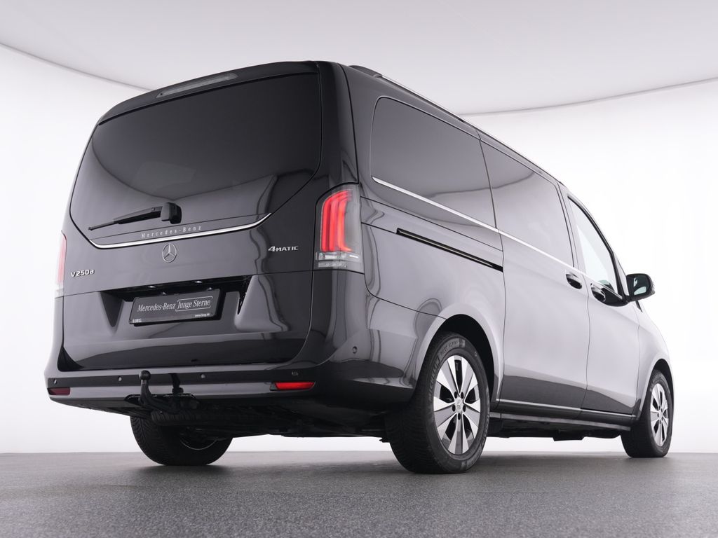 Mercedes-Benz V 250 2025 г. Чёрный, пробег 18088 км