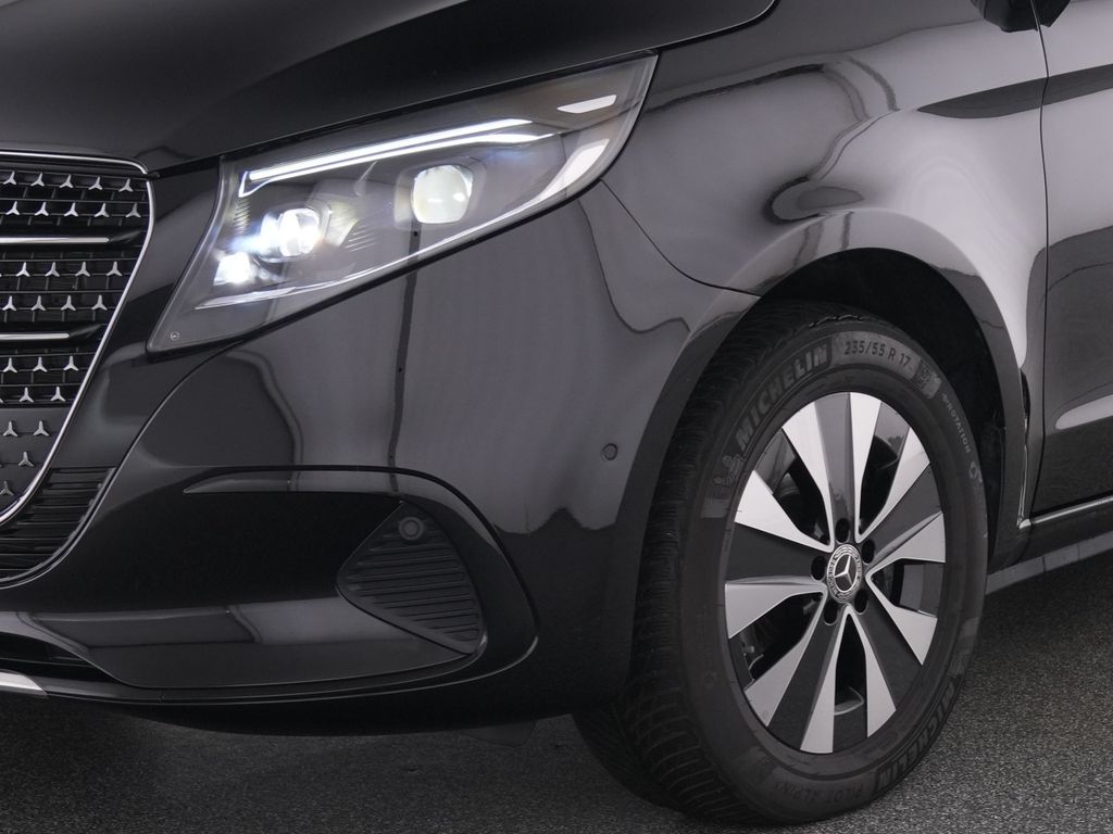Mercedes-Benz V 250 2025 г. Чёрный, пробег 18088 км