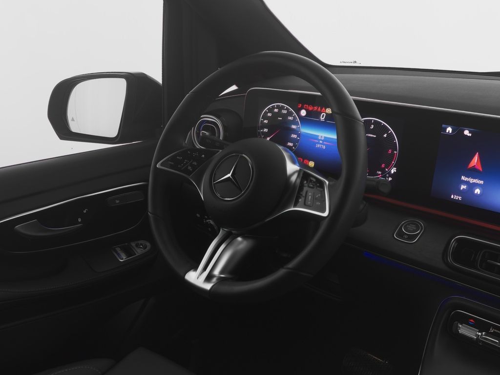 Mercedes-Benz V 250 2025 г. Чёрный, пробег 19773 км