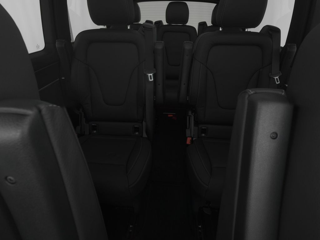 Mercedes-Benz V 300 2025 г. Чёрный, пробег 23766 км