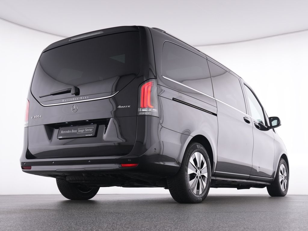 Mercedes-Benz V 300 2024 г. Чёрный, пробег 26416 км