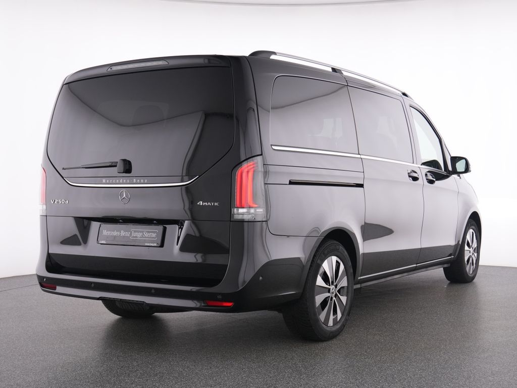 Mercedes-Benz V 250 2024 г. Чёрный, пробег 22230 км