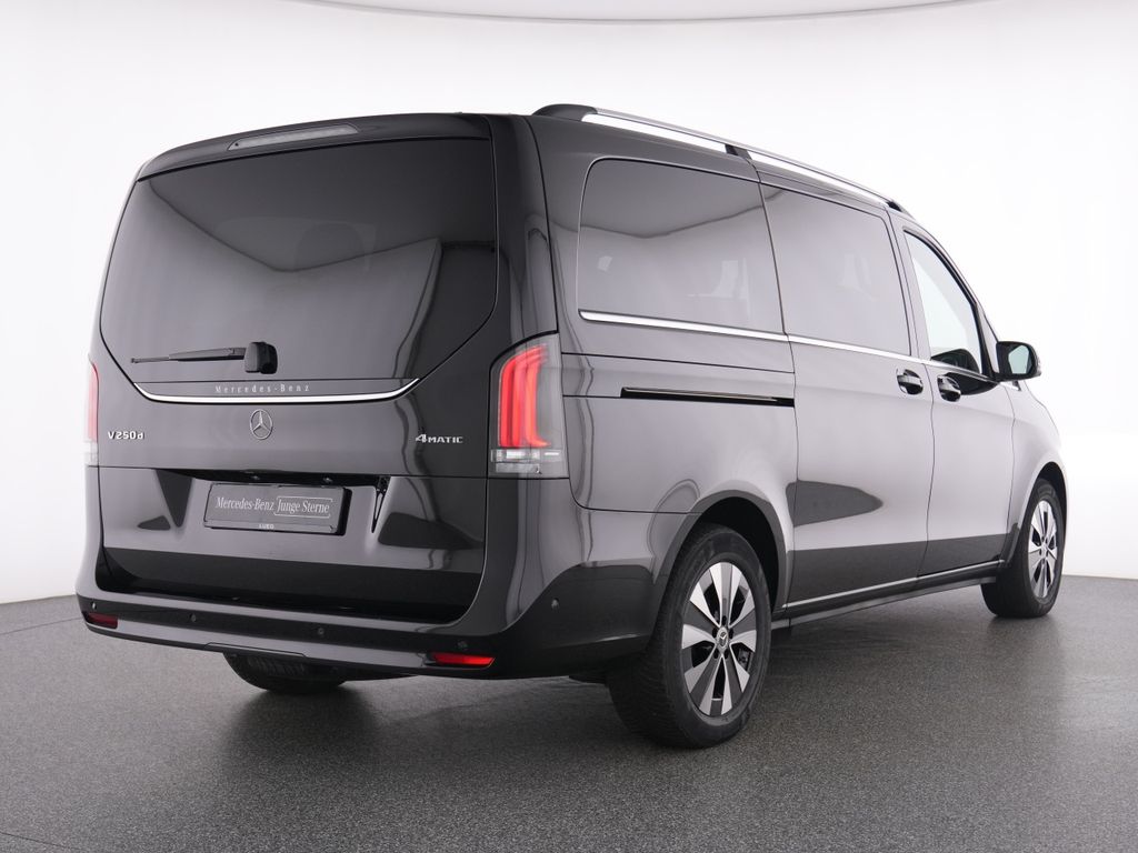 Mercedes-Benz V 250 2025 г. Чёрный, пробег 27715 км
