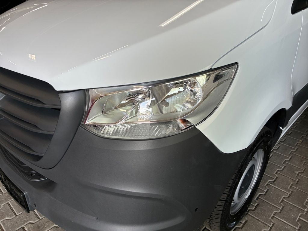 Mercedes-Benz SPRINTER 2025 г. Белый, пробег 52828 км