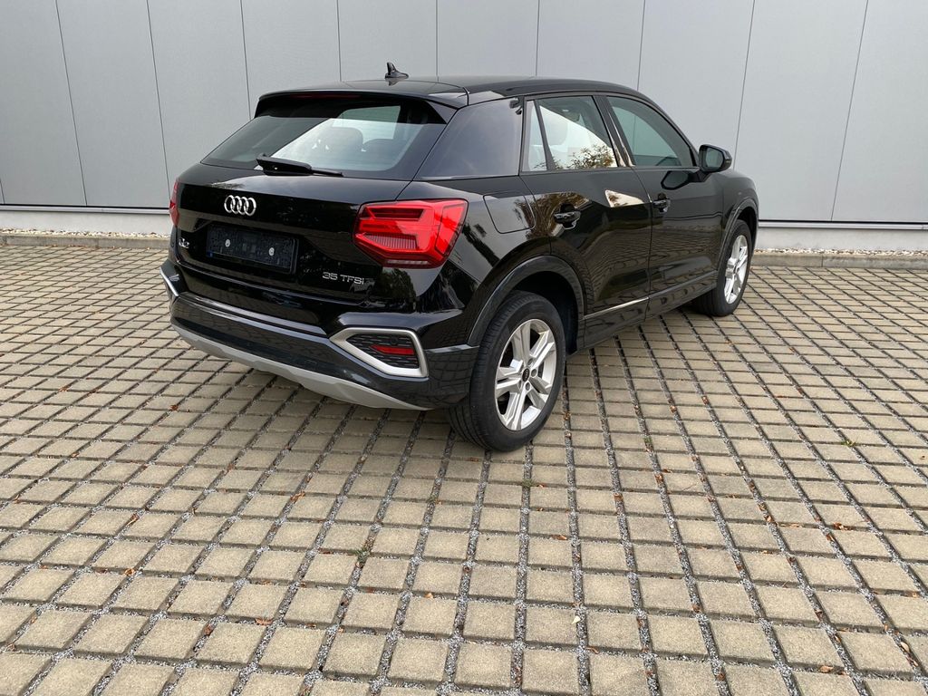 Audi Q2 2023 г. Чёрный, пробег 43477 км