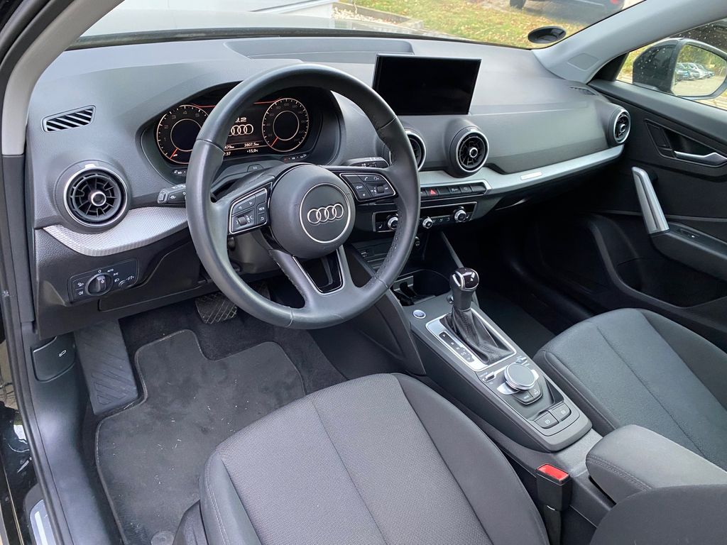 Audi Q2 2023 г. Чёрный, пробег 43477 км