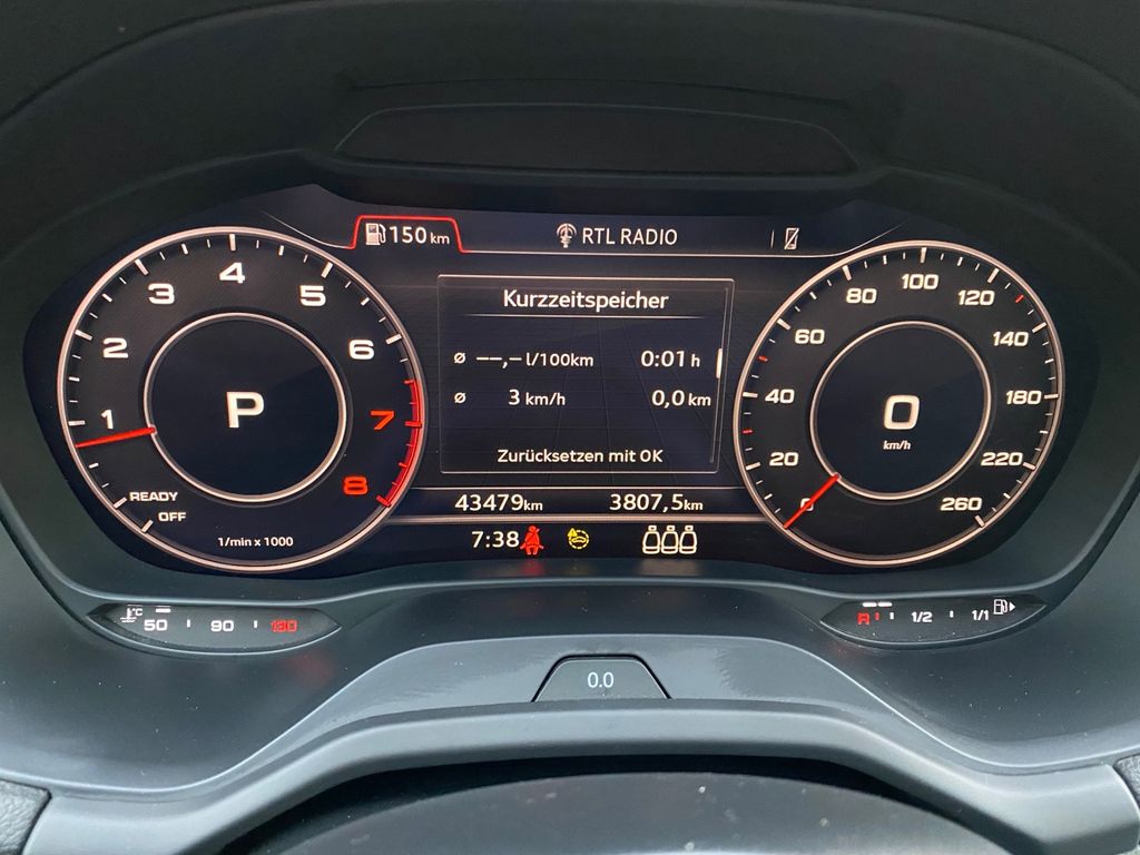 Audi Q2 2023 г. Чёрный, пробег 43477 км