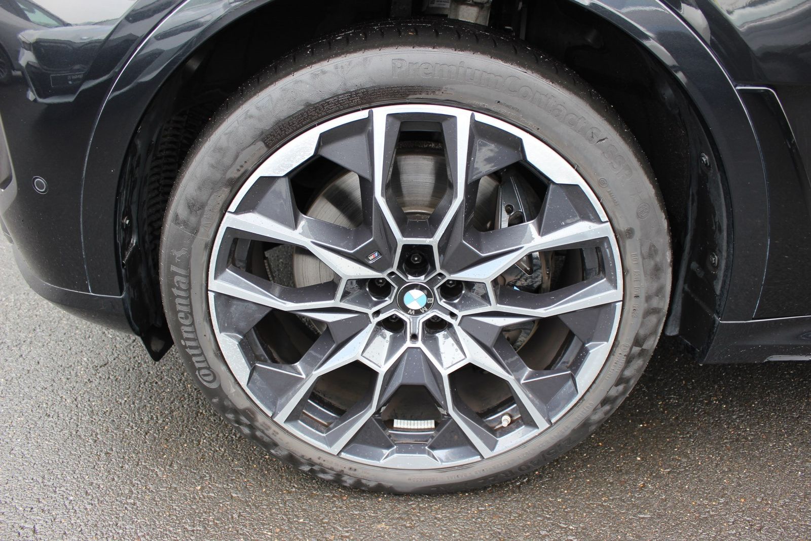 BMW X7 2023 г. Чёрный, пробег 54495 км