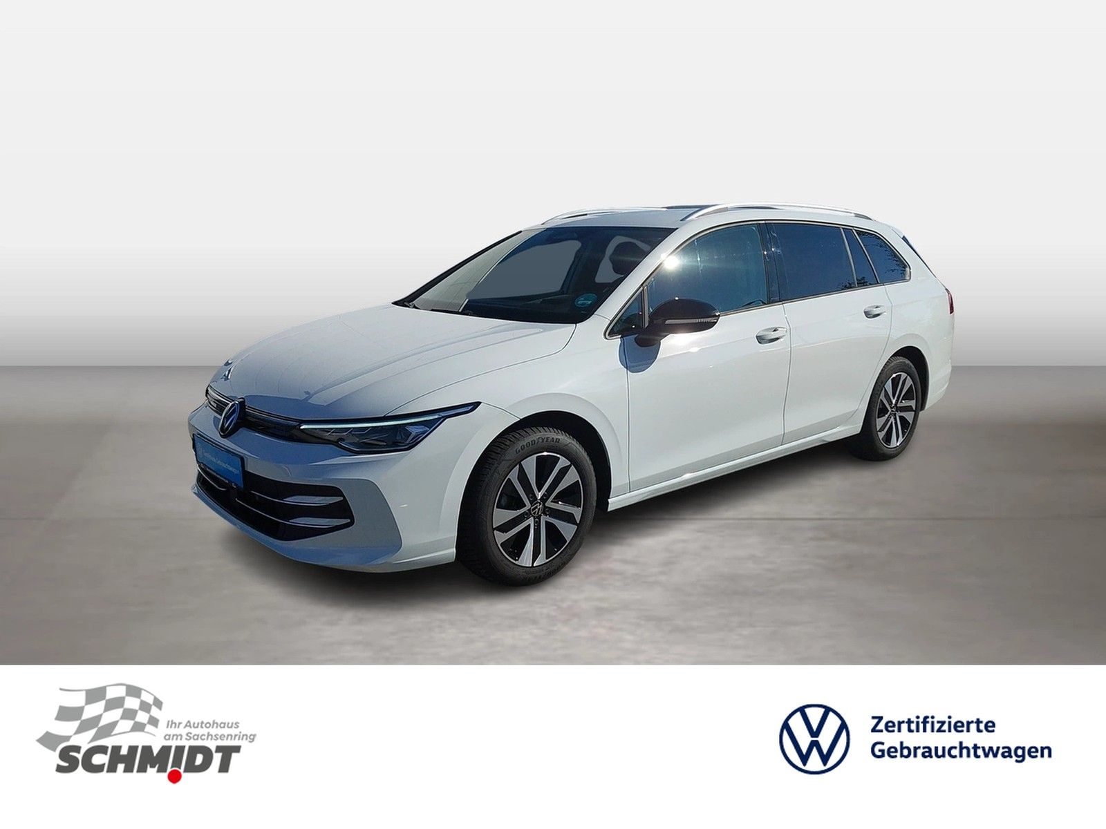 Volkswagen Golf 2026 г. Белый, пробег 16177 км