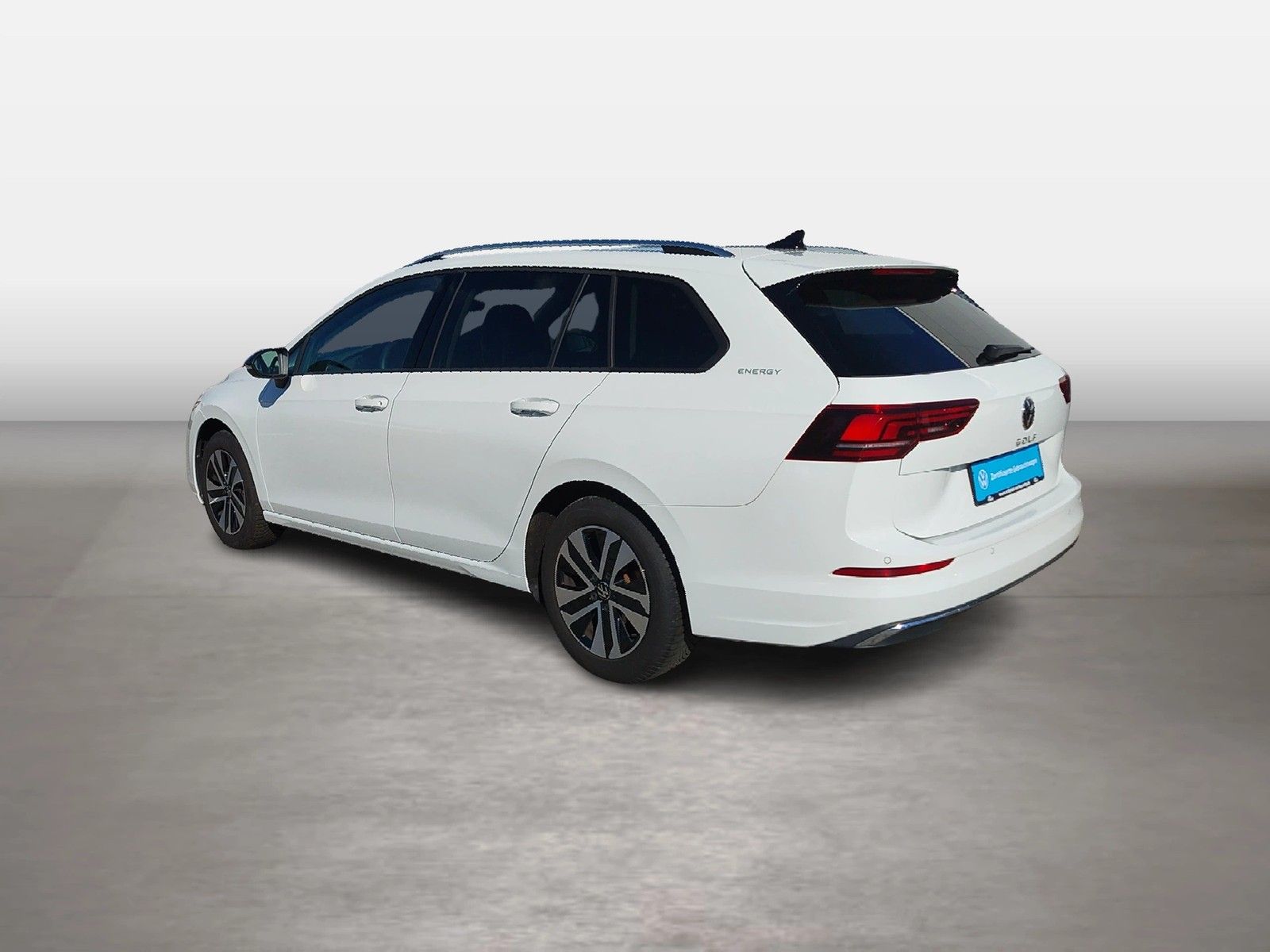 Volkswagen Golf 2026 г. Белый, пробег 16177 км