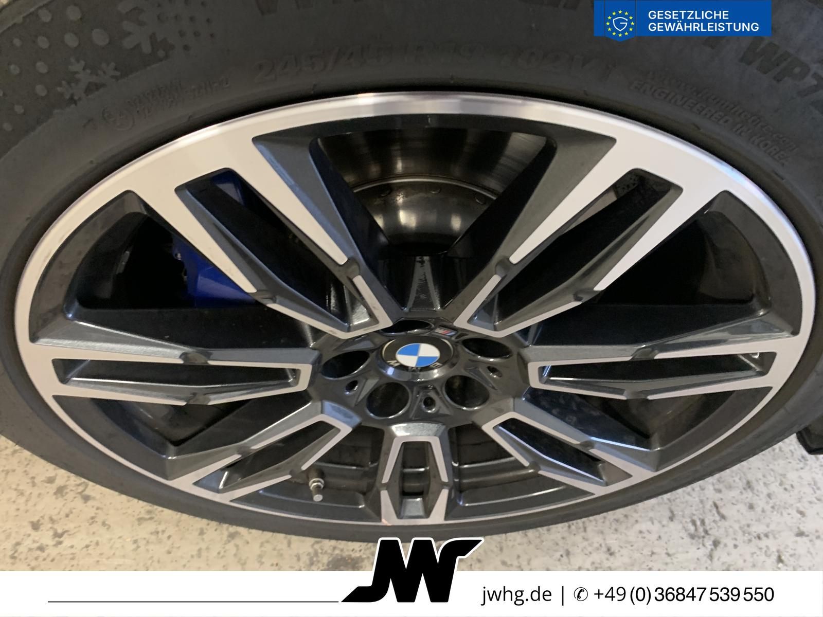 BMW 520 2025 г. Чёрный, пробег 48700 км