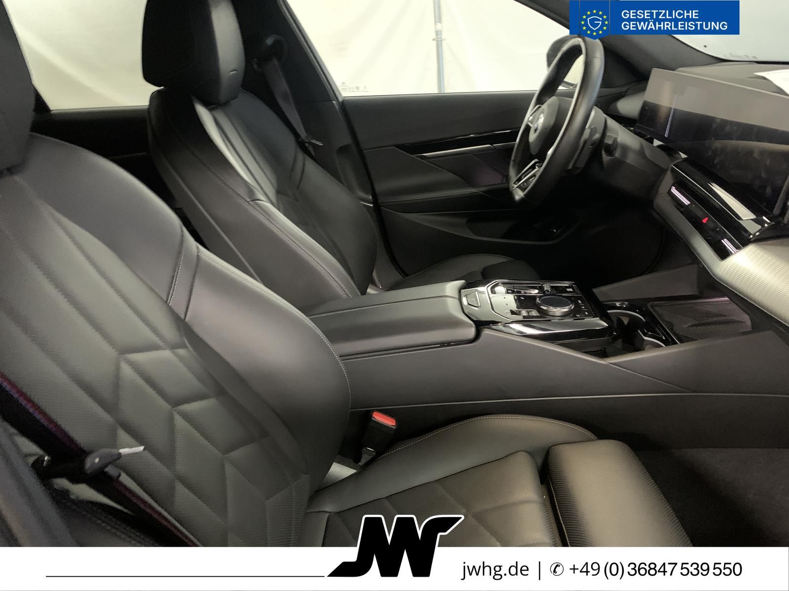 BMW 520 2025 г. Чёрный, пробег 48700 км