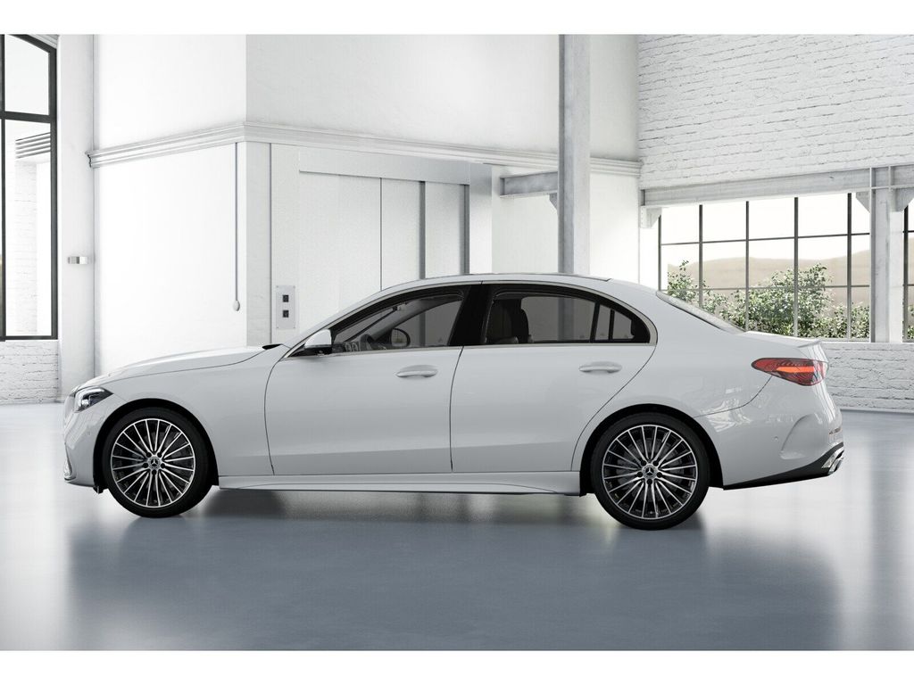 Mercedes-Benz C 300 2025 г. Белый, пробег 26530 км
