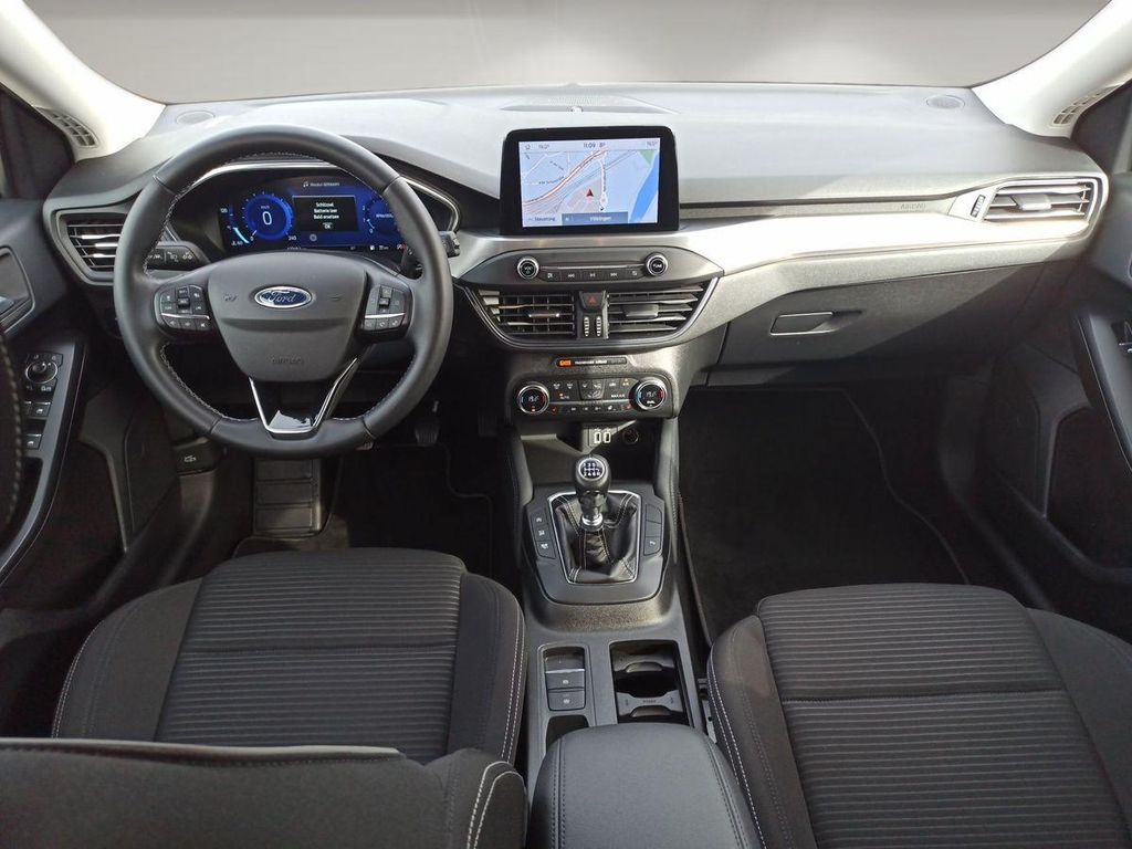 Ford Focus 2021 г. Серый, пробег 42243 км