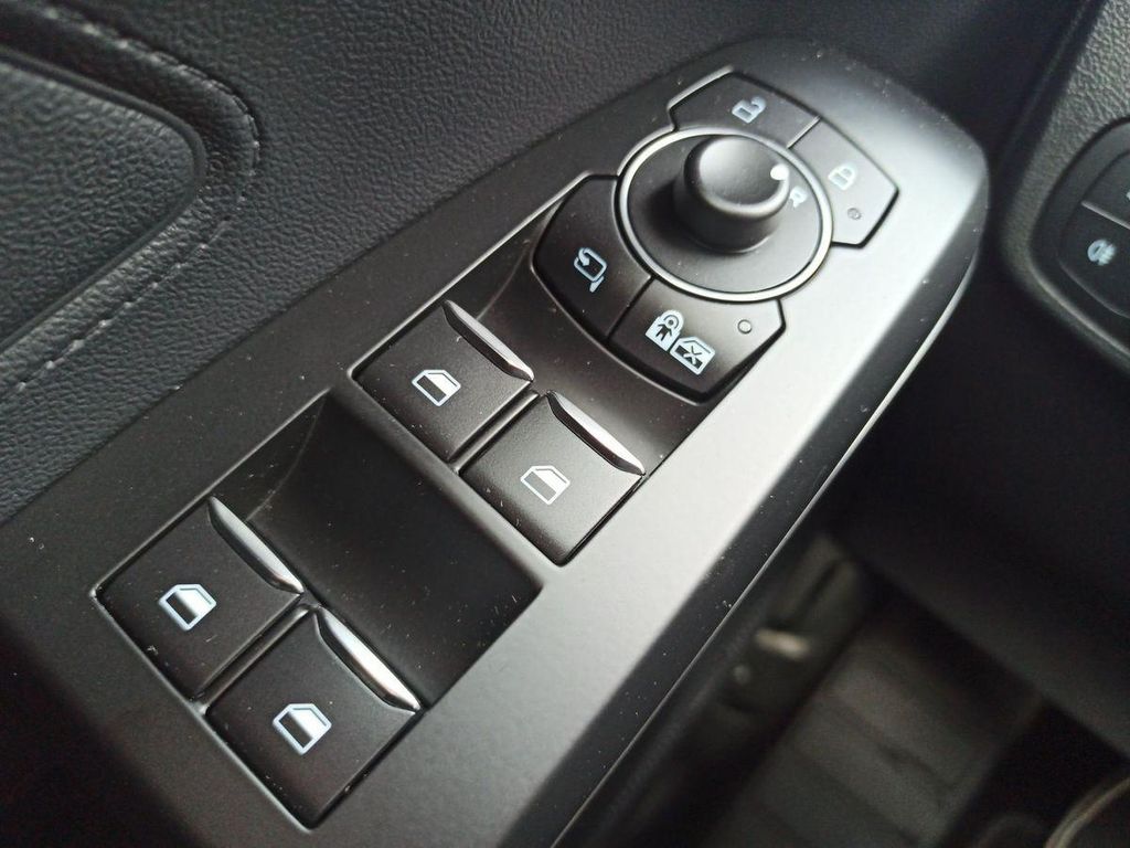 Ford Focus 2021 г. Серый, пробег 42243 км
