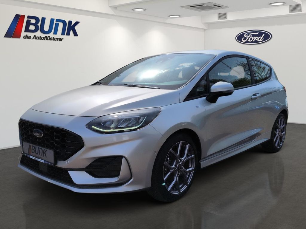 Ford Fiesta 2022 г. Серебристый, пробег 56017 км