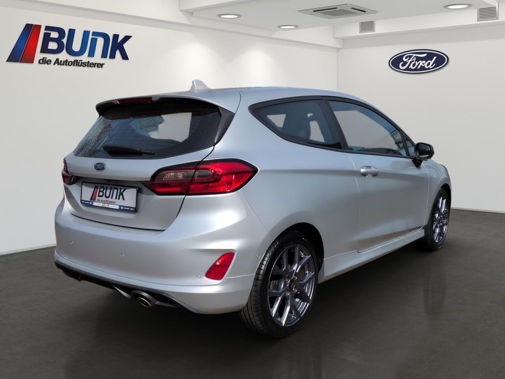 Ford Fiesta 2022 г. Серебристый, пробег 56017 км