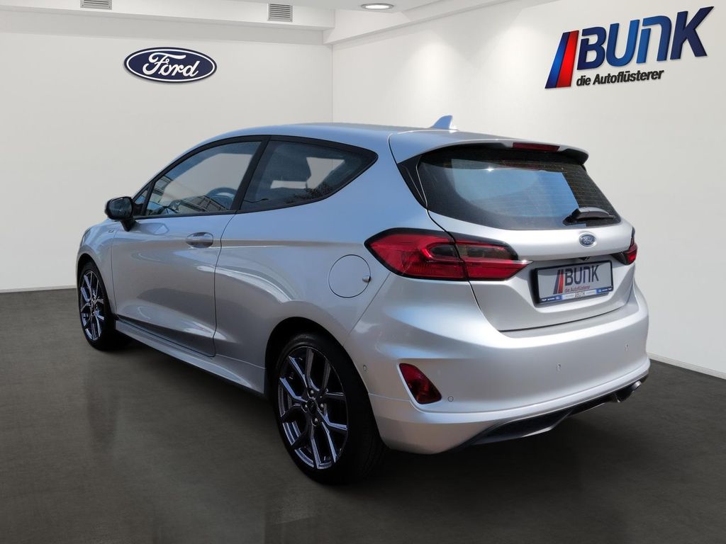 Ford Fiesta 2022 г. Серебристый, пробег 56017 км