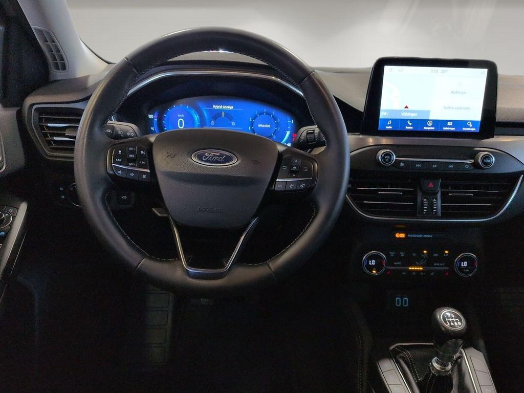 Ford Focus 2021 г. Серебристый, пробег 51488 км