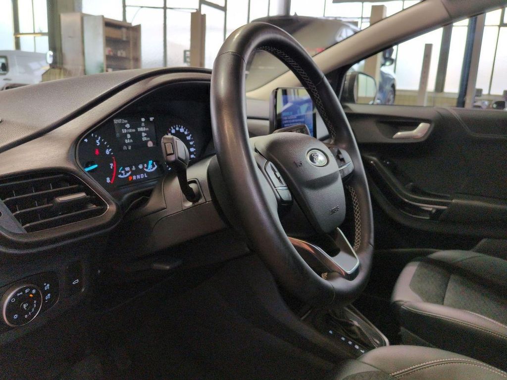 Ford Puma 2022 г. Серый, пробег 52107 км