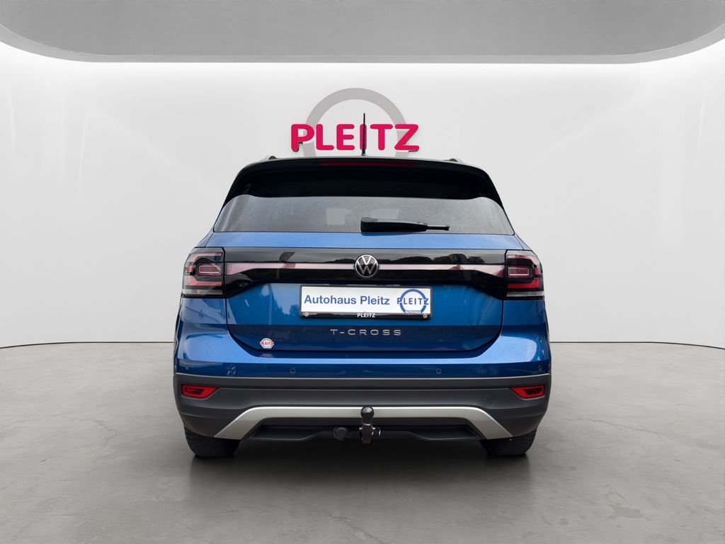 Volkswagen T-Cross 2022 г. Синий, пробег 37540 км