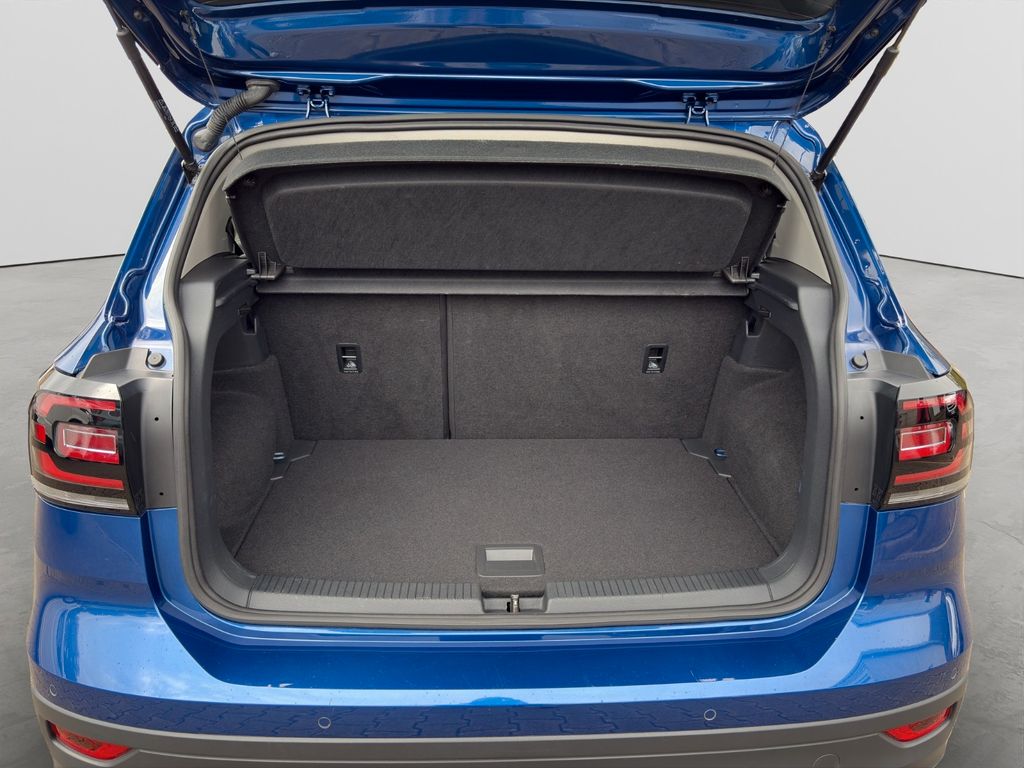Volkswagen T-Cross 2022 г. Синий, пробег 37540 км