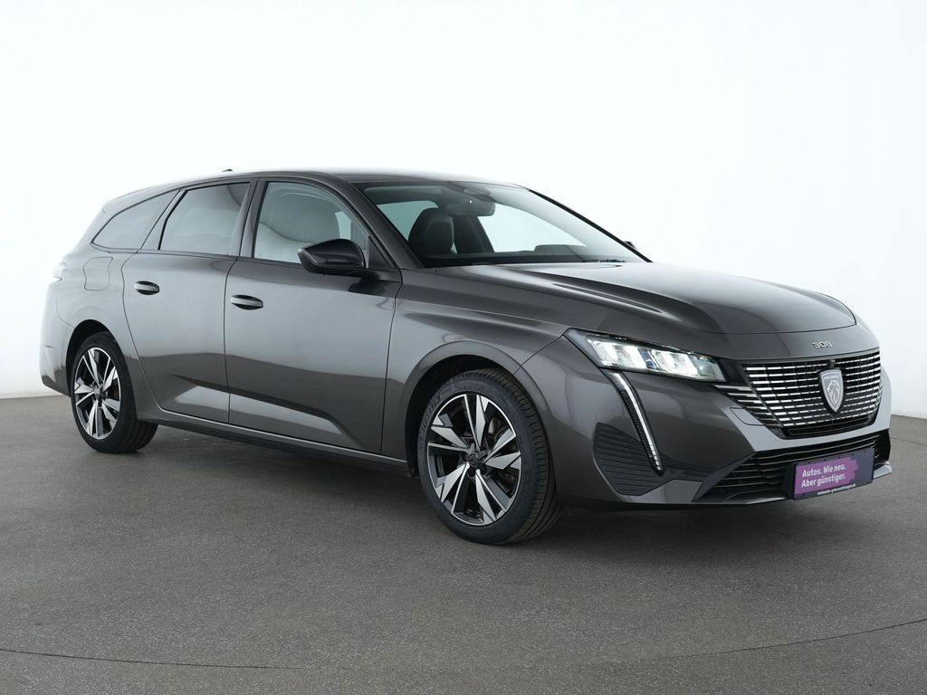 Peugeot 308 2022 г. Серый, пробег 38658 км